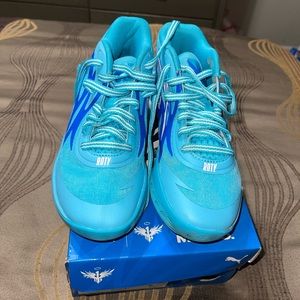 LaMelo Ball basketball shoe